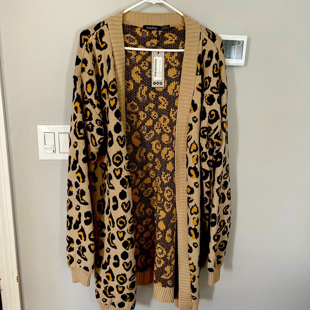 Oversized leopard cardigan